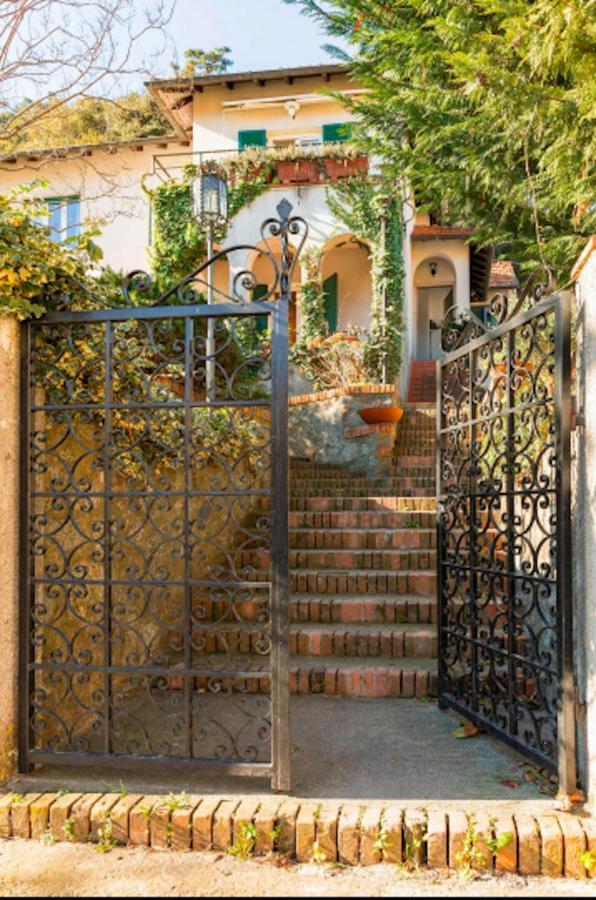 Apartamento La Casa Sul Fiume Albisola Superiore Exterior foto